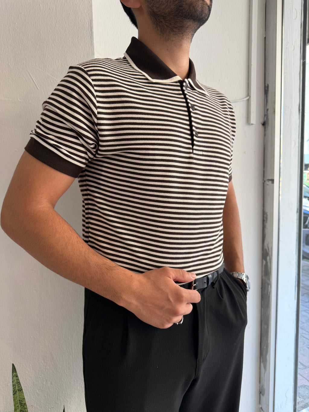Siyah Çizgili Polo Yaka