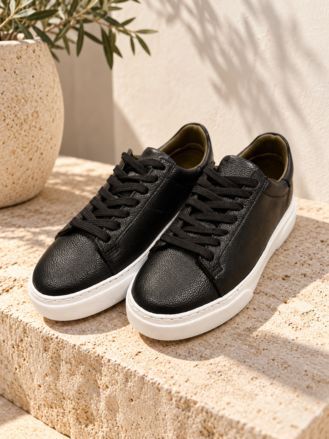 🖤 Premium Siyah Deri Sneaker Beyaz Taban